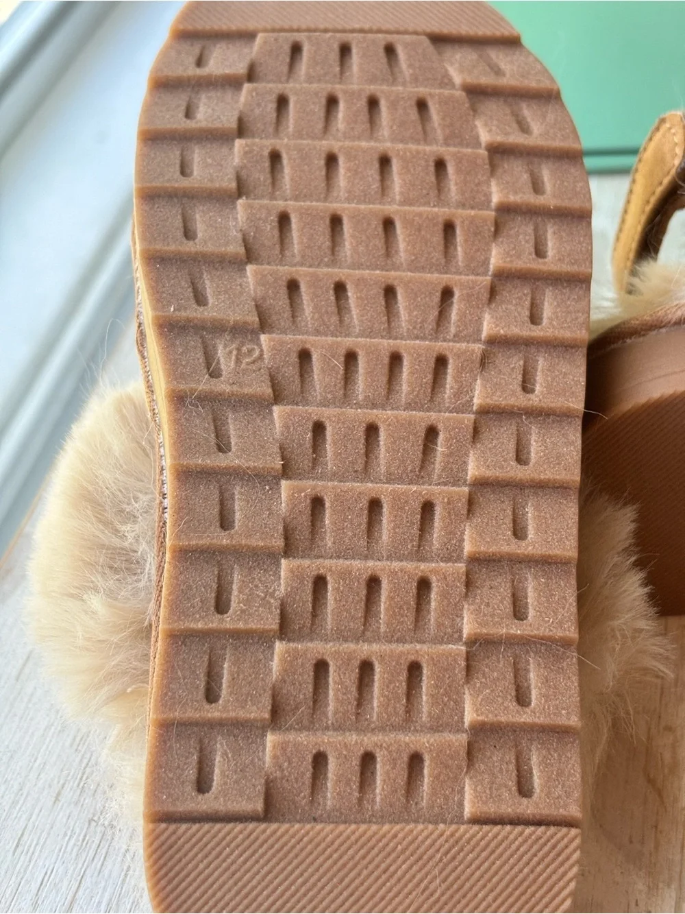 MIA Girls Tan Faux-Fur Lined Slip-On Slippers